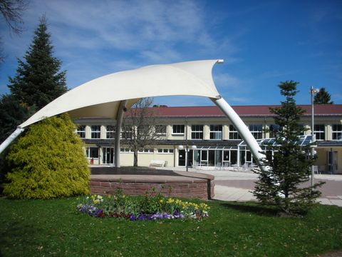 Konzertmuschel mit Terrasse